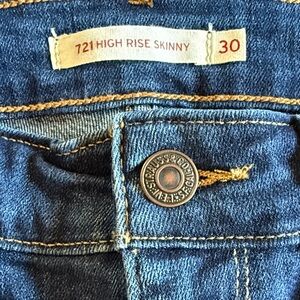 Levi's Blue Denim High Rise Skinny Jeans